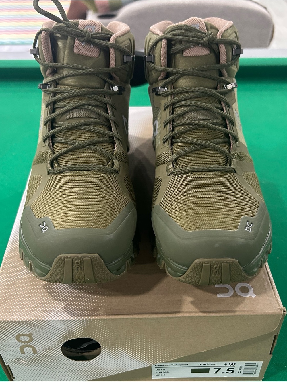 On Running Men’s Olive Green Tactical Hike Boots